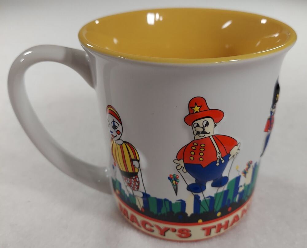 Macy's Thanksgiving Day Parade 2005 Mug - 3D Embossed Circus Clowns - MINT